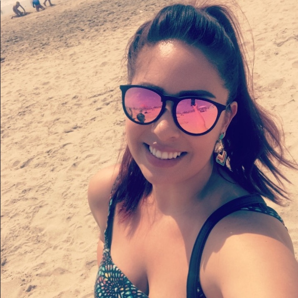 Meet your Posher, Sara